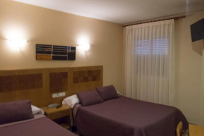 Гостиница Hostal Azul  Эль-Молар